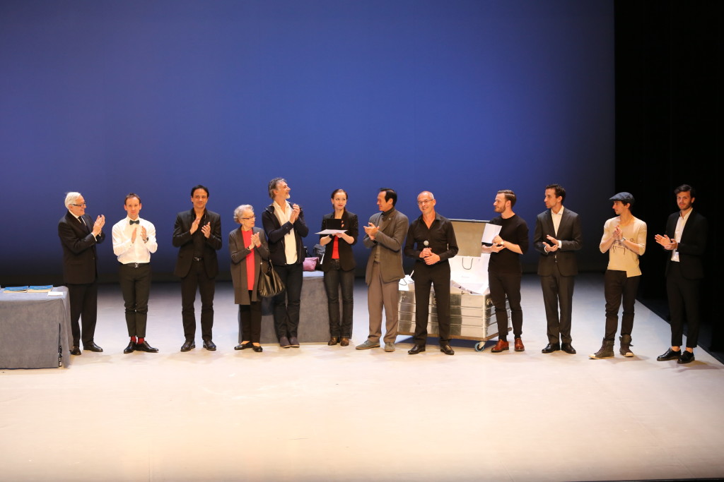 Remise des Prix, le jury et les 6 chorégraphes finalistes-ph.Olivier Houeix