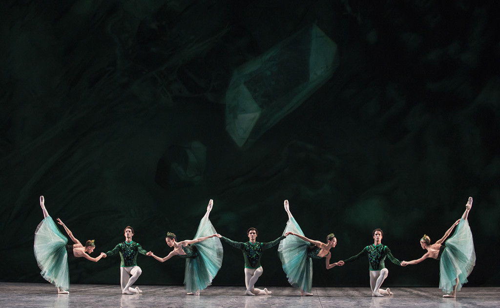 Joyaux, Émeraudes-Opéra national de Paris-ph.Julien Benhamou 